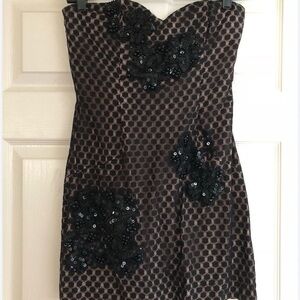 Elegant French Connection Black Strapless Dress with Floral Accents